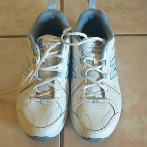 NEW BALANCE WX608V5| SIZE 9.5